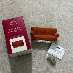 Hallmark Friends Couch Ornament + Hallmark ornament hooks